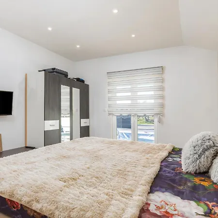 Feriehus Four-bedroom In *